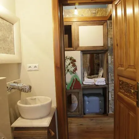 Efes Konaklari 宾馆 4*