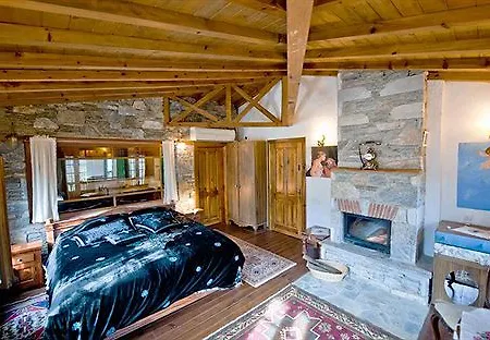 Efes Konaklari 宾馆 4*